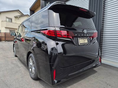 TOYOTA ALPHARD - 3