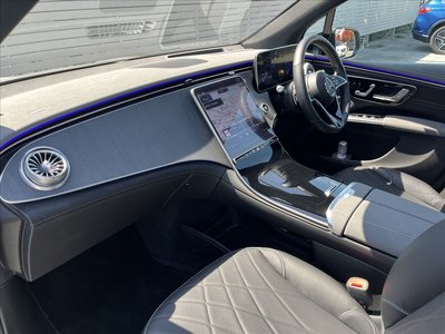 MERCEDES-BENZ EQS - 8