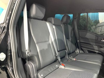 TOYOTA LAND CRUISER 250 - 8