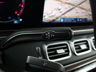 MERCEDES-BENZ GLS - 9