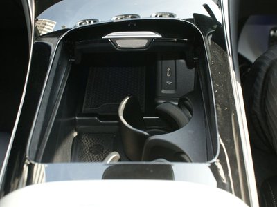 MERCEDES-BENZ GLC - 10