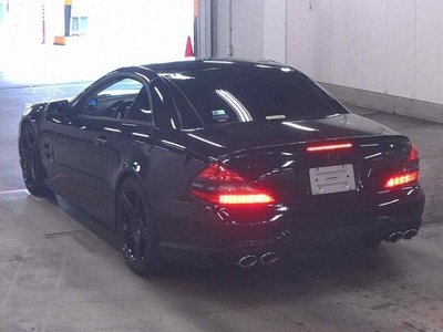 صورة 2 لـ 2009 Mercedes-BENZ SL AMG