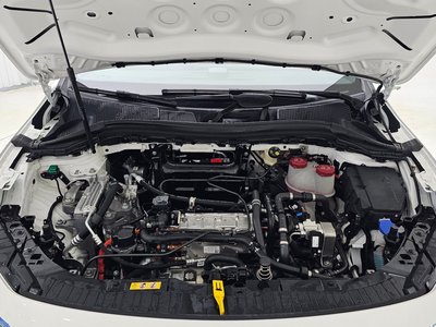 MERCEDES-BENZ EQA - 7