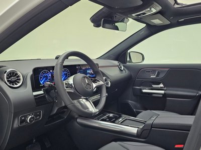 MERCEDES-BENZ EQA - 9