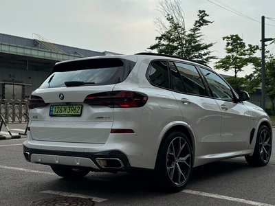 صورة 3 لـ 2026 BMW X5