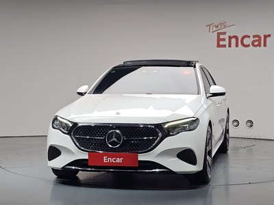 MERCEDES-BENZ E-CLASS - 2