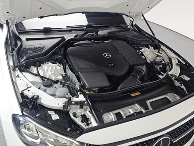 MERCEDES-BENZ E-CLASS - 7