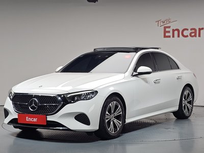 MERCEDES-BENZ E-CLASS - 1