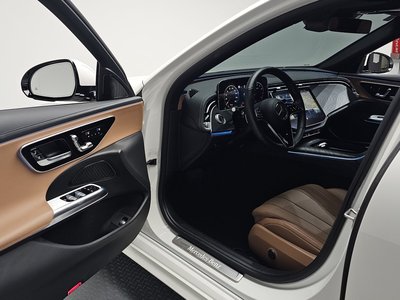 MERCEDES-BENZ E-CLASS - 10