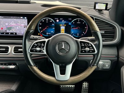 MERCEDES-BENZ GLS - 6