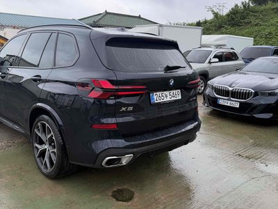 صورة 4 لـ 2025 BMW X5