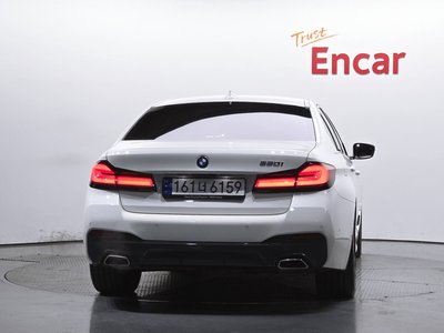 BMW 5 SERIES - 3