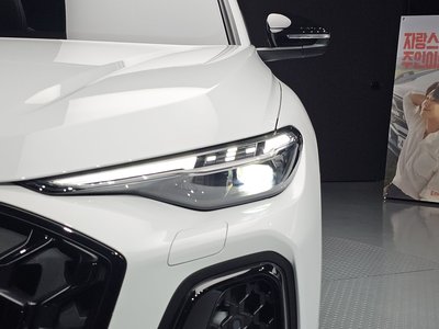 صورة 9 لـ 2025 AUDI Q5