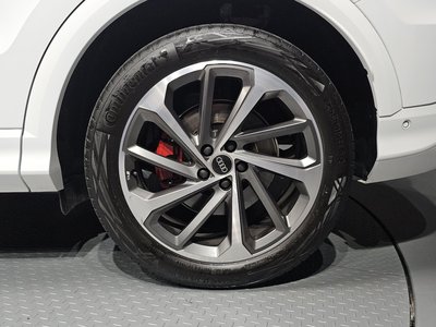 صورة 8 لـ 2025 AUDI Q5
