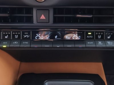 2024 Toyota CROWN SPORT thumbnail 23