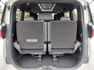 TOYOTA ALPHARD - 9