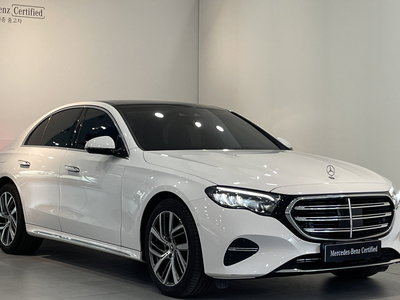 MERCEDES-BENZ E-CLASS - 1