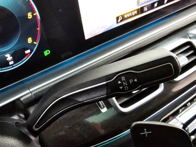 MERCEDES-BENZ GLE - 9