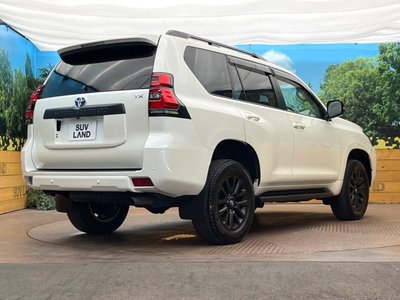 2023 Toyota LAND CRUISER PRADO — миниатюра 17