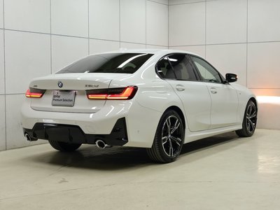 BMW 3 SERIES - 3
