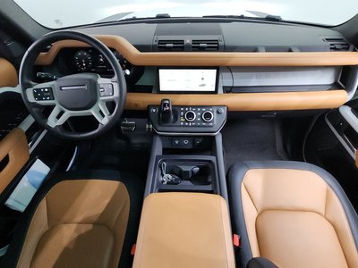 LAND ROVER DEFENDER - 5