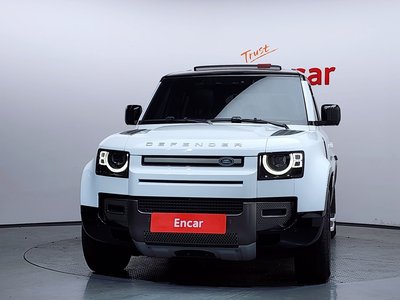 LAND ROVER DEFENDER - 2