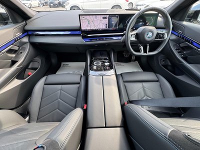 2025 BMW I5 TOURING thumbnail 15