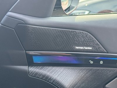 2025 BMW I5 TOURING thumbnail 19