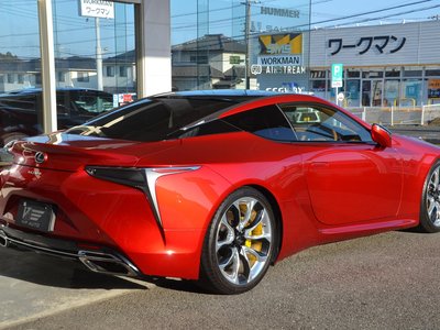 LEXUS LC - 10