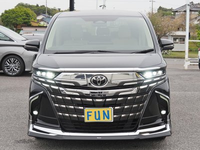 TOYOTA ALPHARD - 2