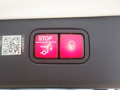 MERCEDES-BENZ C-CLASS AMG - 6