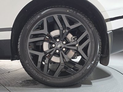 صورة 8 لـ 2025 LAND Rover RANGE ROVER VELAR