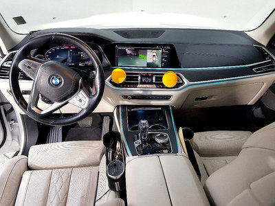 BMW X7 - 6