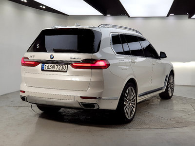BMW X7 - 3