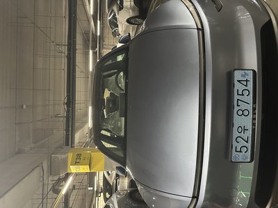 TESLA MODEL Y - 2