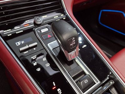 PORSCHE PANAMERA - 9