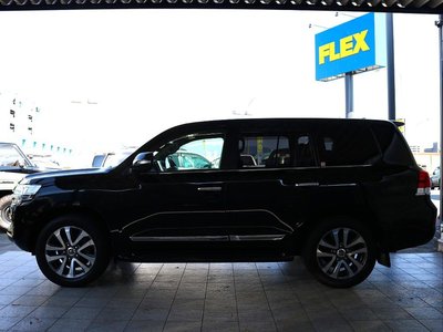 2016 Toyota LAND CRUISER 200 照片 6