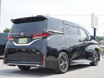 TOYOTA VELLFIRE - 5