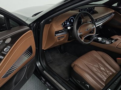 GENESIS G80 (RG3) - 10