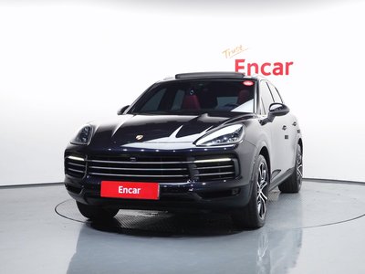 2019 Porsche CAYENNE 照片 2