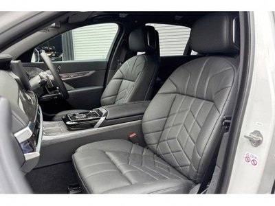 صورة 6 لـ 2024 BMW 7 SERIES