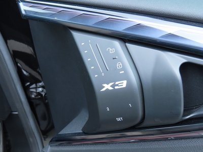 صورة مصغرة 35 لـ 2025 BMW X3