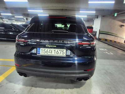 PORSCHE CAYENNE - 3