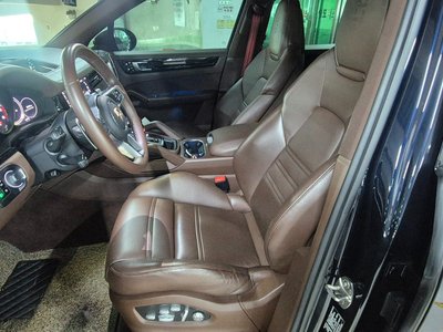 PORSCHE CAYENNE - 5