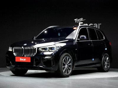 صورة 1 لـ 2021 BMW X5