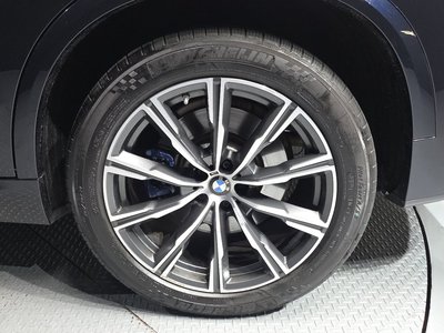 صورة 8 لـ 2021 BMW X5