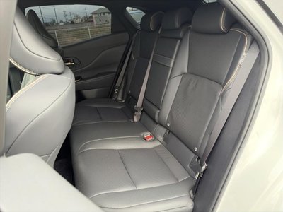 TOYOTA CROWN SPORT - 8