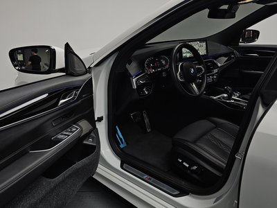 2023 BMW 6 SERIES GT thumbnail 13