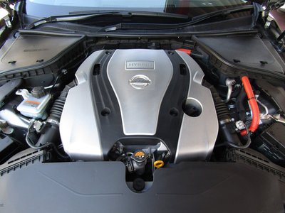 2021 Nissan SKYLINE 照片 8