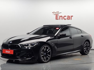 2026 BMW 8 SERIES 照片 1